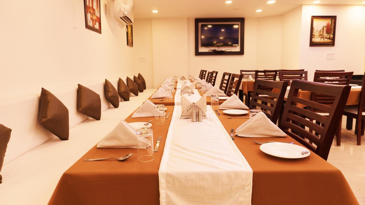 Hotel Max Inn Bhāgalpur Dış mekan fotoğraf